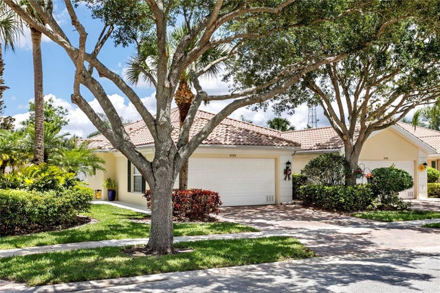 1 of 48 - 8199 Saint Johns Ct, Wellington, FL