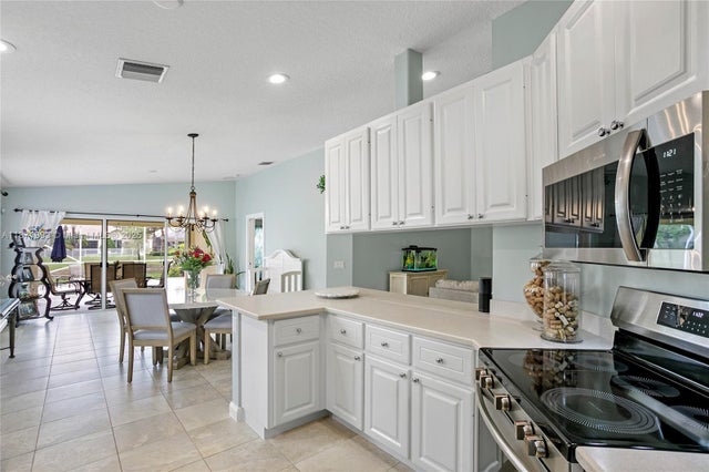 3 of 48 - 8199 Saint Johns Ct, Wellington, FL