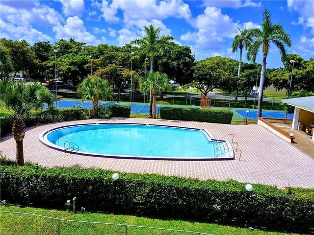 3 of 6 - 11925 Ne 2nd Ave B309, North Miami, FL