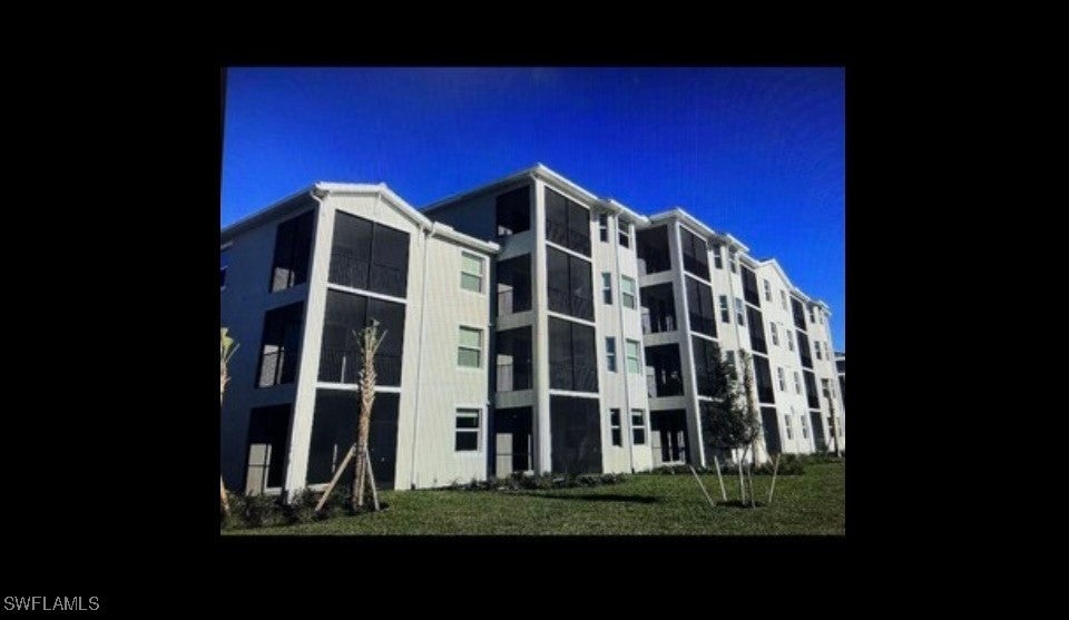 6034 National Blvd, AVE MARIA