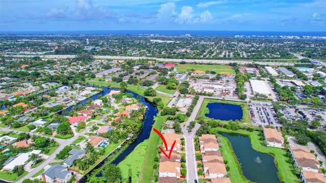 4 of 40 - 1119 Vermilion Dr, Lake Worth, FL