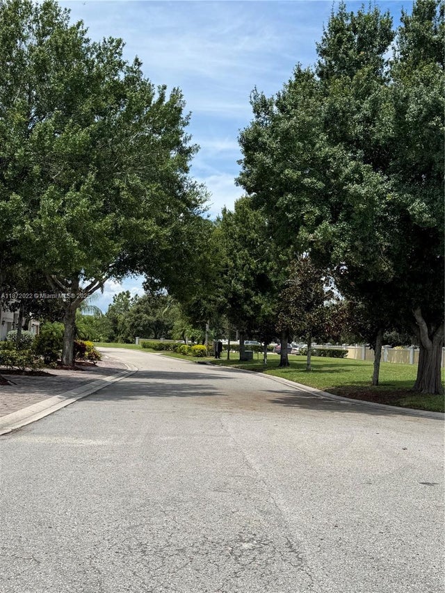 5 of 26 - 3496 Allegra Circle, Other, FL