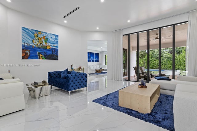 3 of 46 - 2612 Sw 143rd Ave, Miami, FL