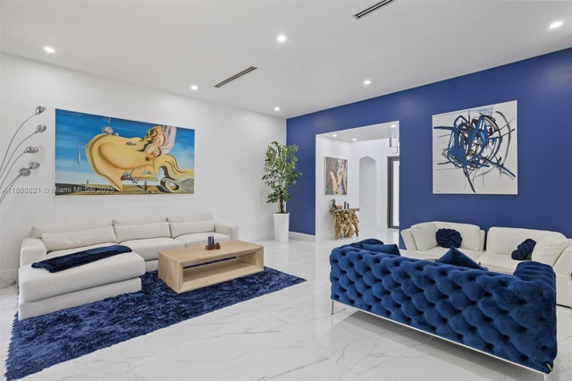 5 of 46 - 2612 Sw 143rd Ave, Miami, FL