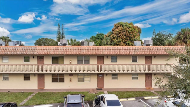 1 of 24 - 3777 Nw 78th Ave 15g, Davie, FL