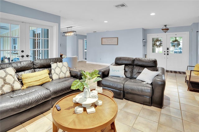 5 of 31 - 14930 Sw 145th St, Miami, FL