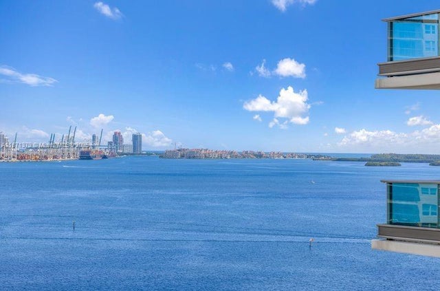 4 of 45 - 1331 Brickell Bay Dr 1602, Miami, FL