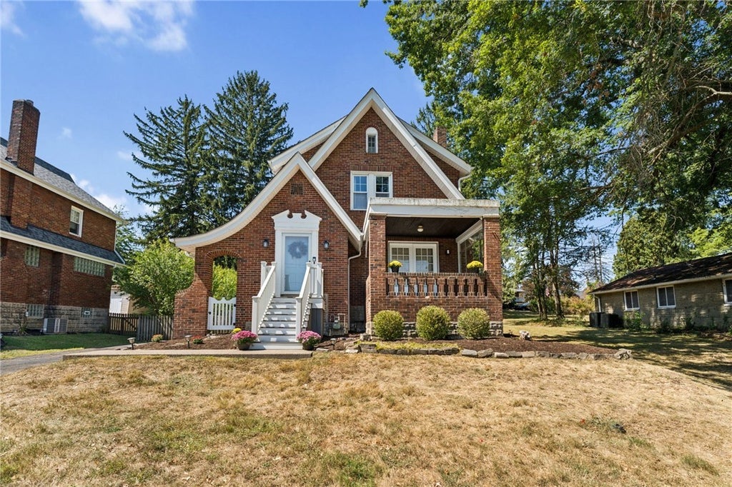 2605 Mount Royal Boulevard, Shaler