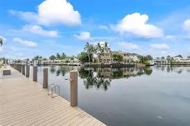 4 of 5 - 2321 Ne 35th St, Lighthouse Point, FL