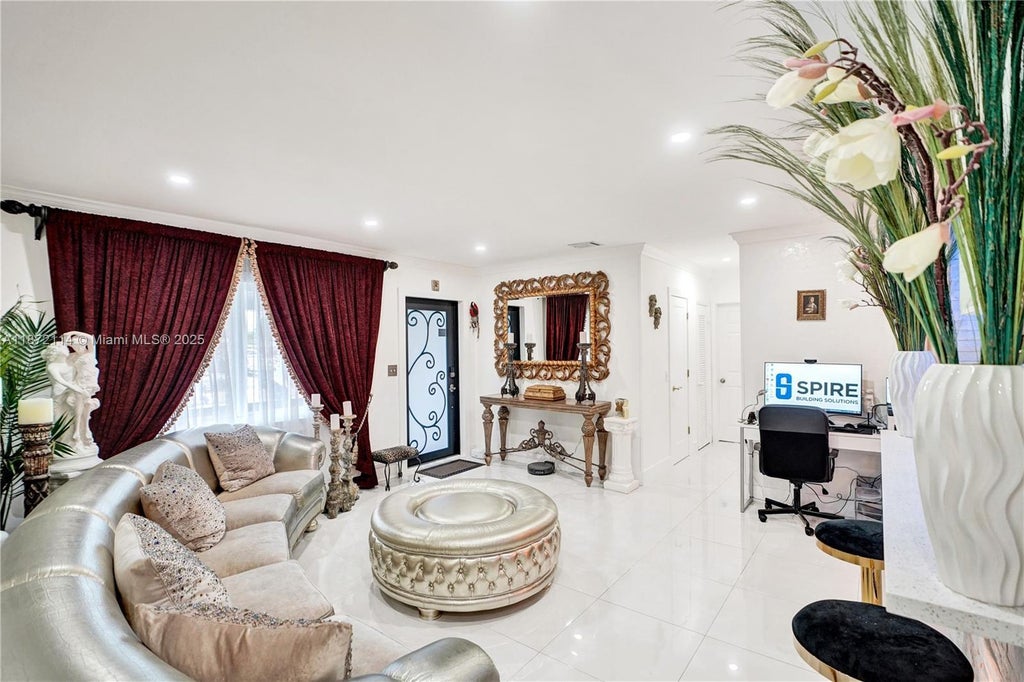 9911 Haitian Dr, Cutler Bay