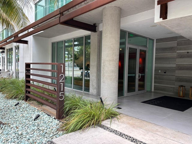 2 of 10 - 1215 West Ave 309, Miami Beach, FL