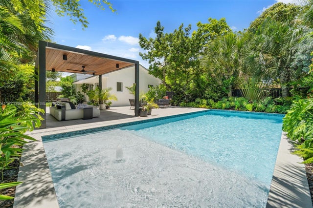 3 of 26 - 175 Nw 44th St, Miami, FL