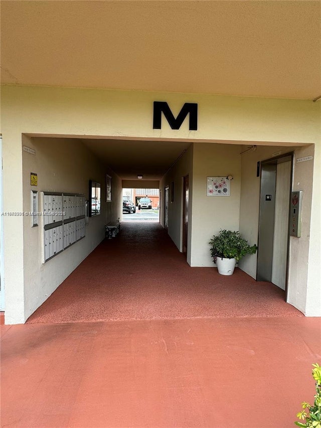 3 of 14 - 5300 Washington St M107, Hollywood, FL