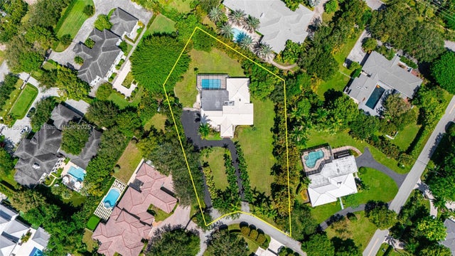 2 of 40 - 6125 Sw 109th St, Pinecrest, FL
