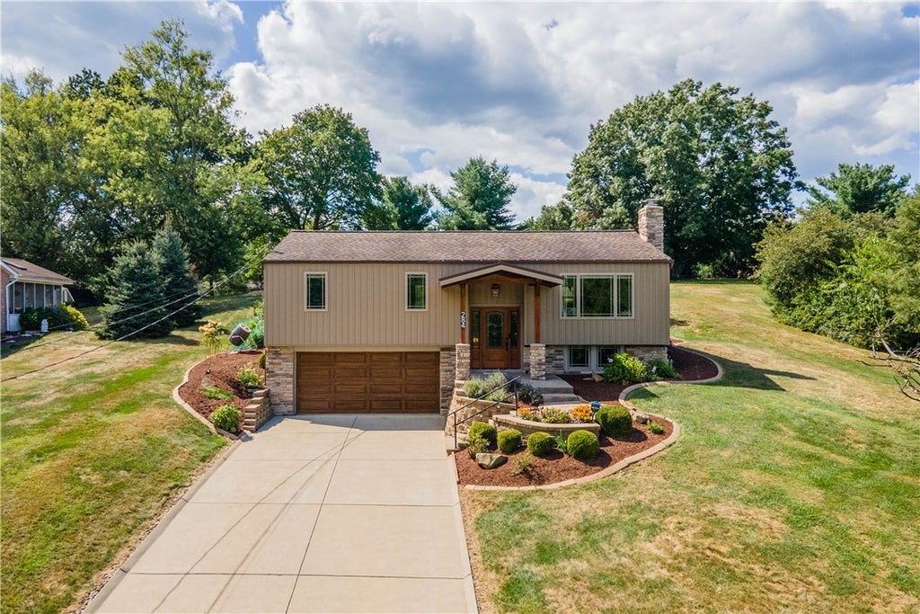 284 Brookwood Road, Peters