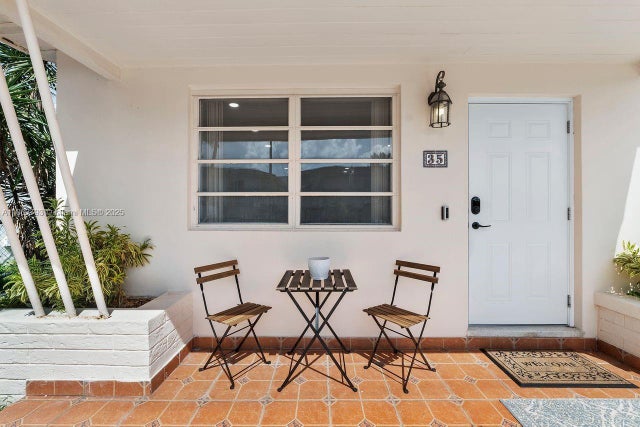 2 of 27 - 35 Sw 50 Ave, Miami, FL