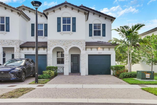 1 of 20 - 12609 Nw 23rd Pl, Miami, FL