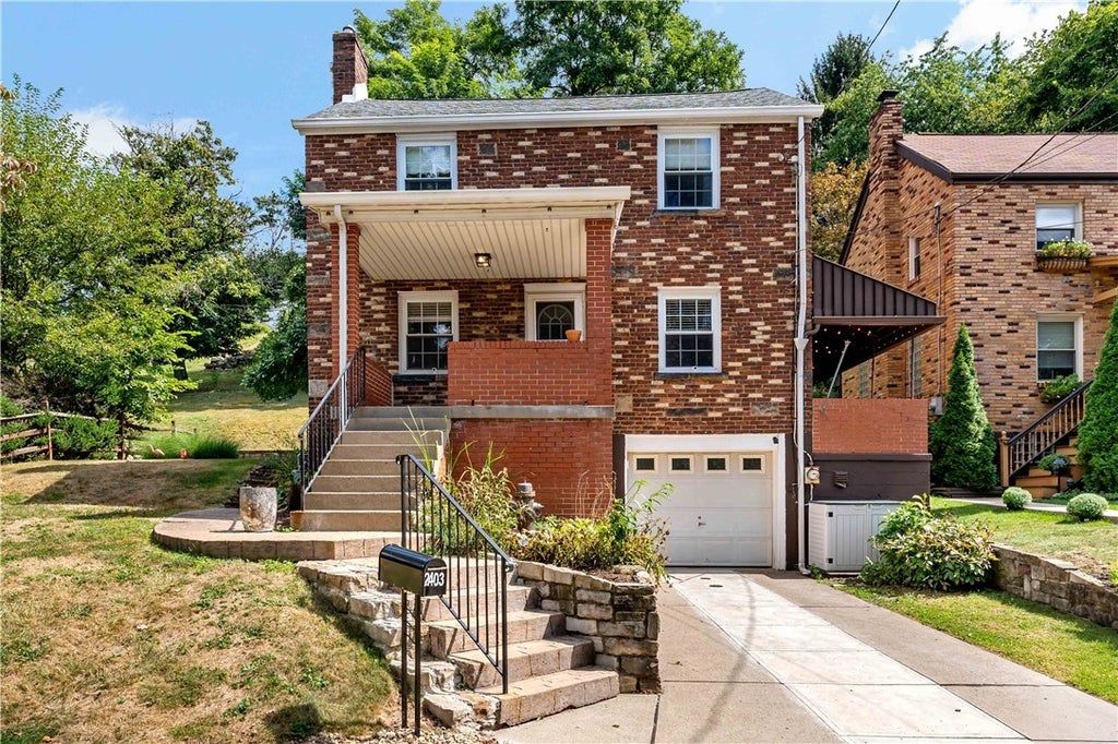 2403 Lynnbrook Avenue, Brookline