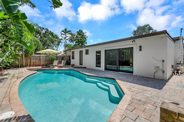 2 of 59 - 121 Nw 55th St, Oakland Park, FL