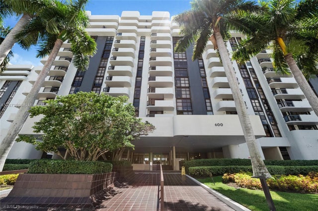 1 of 20 - 600 Biltmore Way 1218, Coral Gables, FL