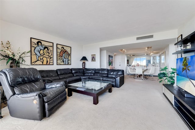 4 of 20 - 600 Biltmore Way 1218, Coral Gables, FL