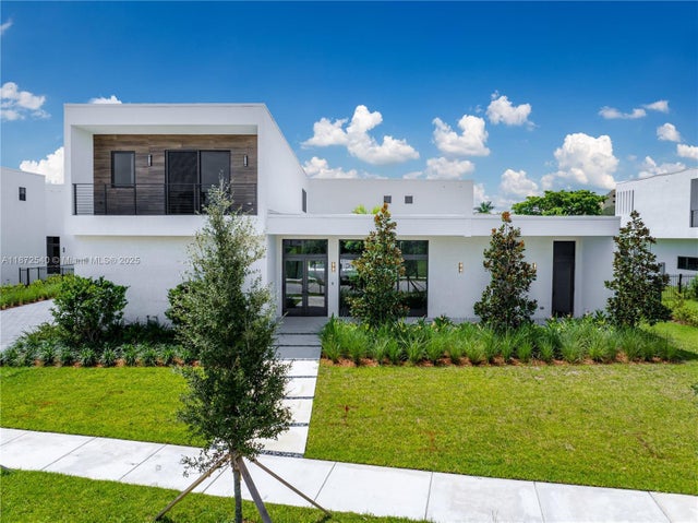 4 of 75 - 16740 N Botaniko Dr N, Weston, FL