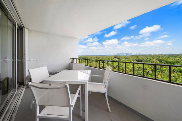 4 of 33 - 155 Ocean Lane Dr 1104, Key Biscayne, FL