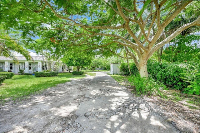 1 of 36 - 9340 Sw 174th St, Palmetto Bay, FL