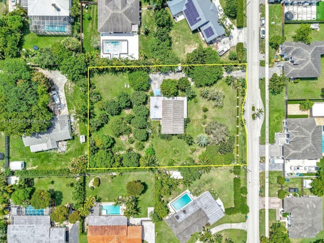 2 of 36 - 9340 Sw 174th St, Palmetto Bay, FL