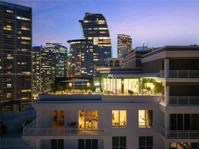 1 of 61 - 801 Brickell Key Blvd Ph3306, Miami, FL