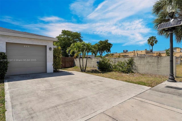 2 of 41 - 935 Nw 2nd Ave, Fort Lauderdale, FL