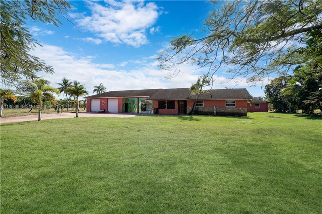 3 of 100 - 20000 Sw 216th St, Miami, FL
