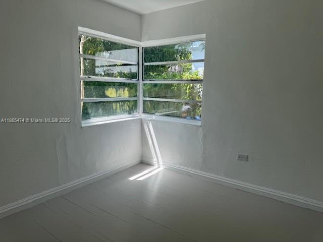 2 of 9 - 1258 Marseille Dr 2, Miami Beach, FL