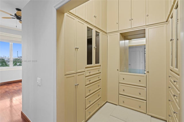 5 of 54 - 888 Brickell Key Dr 408, Miami, FL