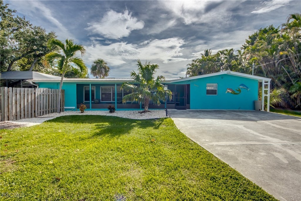 2660 Date St, ST. JAMES CITY