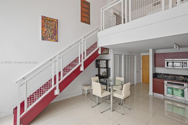 1 of 43 - 253 Ne 2 St 626, Miami, FL