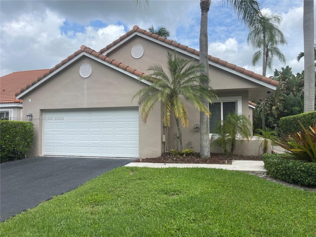 2 of 35 - 10101 Nw 5th St, Plantation, FL