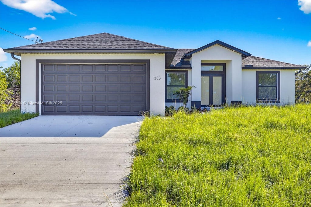 333 Pinehurst Ave, Lehigh Acres