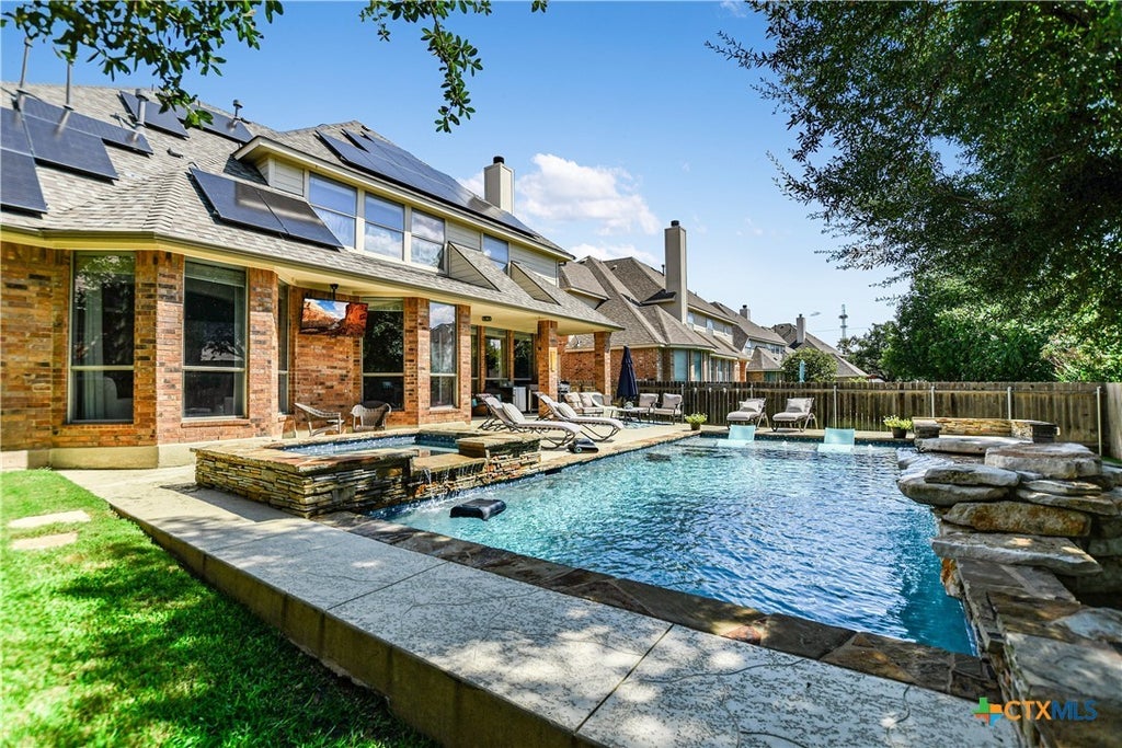 813 Folsom Cove, Round Rock