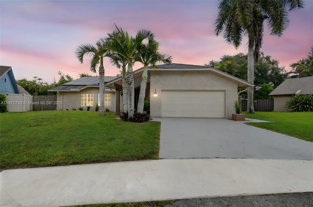2 of 68 - 530 Nw 78th Ter, Plantation, FL