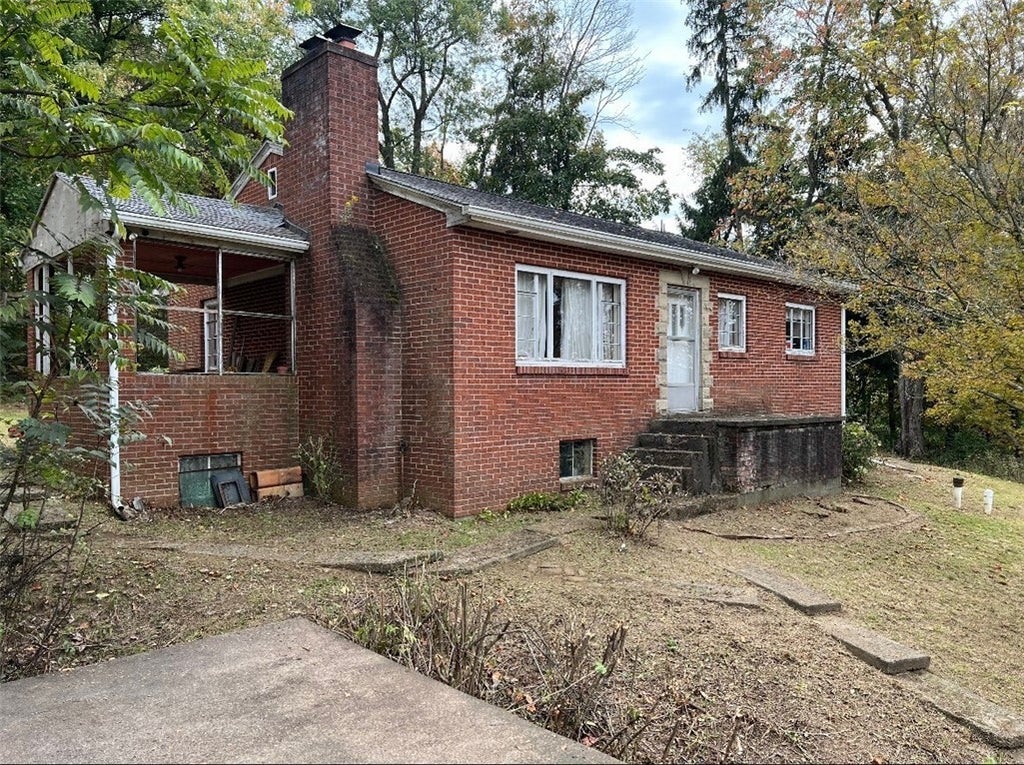 368 Turkeyfoot Road, Peters