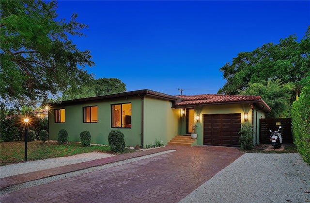 156 Nw 90th St, El Portal