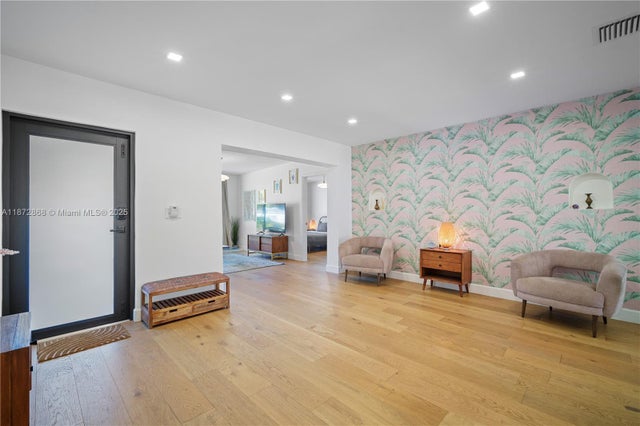 4 of 47 - 156 Nw 90th St, El Portal, FL