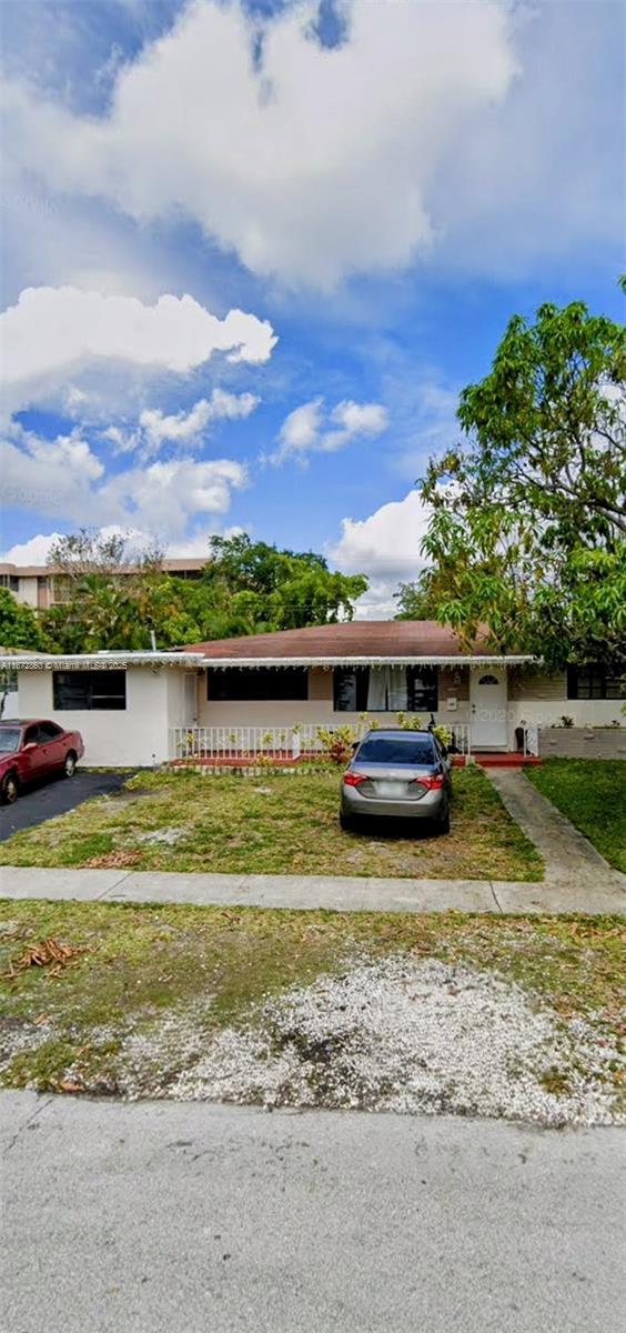 4 of 6 - 1265 Ne 138th St, North Miami, FL