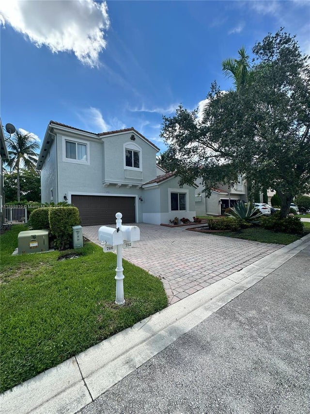 3 of 23 - 752 Nw 127th Ave, Coral Springs, FL