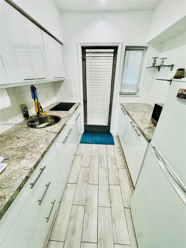 1 of 10 - 761 Euclid Ave 7, Miami Beach, FL