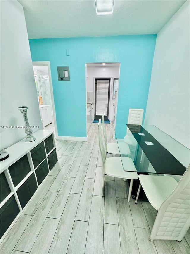 2 of 10 - 761 Euclid Ave 7, Miami Beach, FL