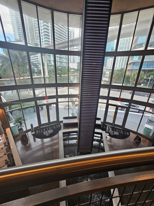 2 of 55 - 690 Sw 1st Ct 2515, Miami, FL