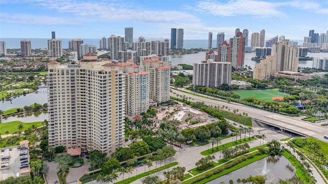 2 of 26 - 19501 W Country Club Dr 2415, Aventura, FL