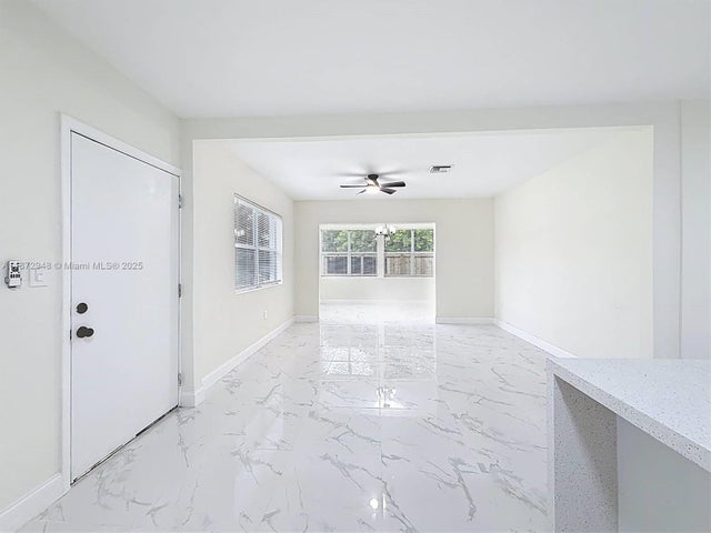 5 of 48 - 13180 Nw 11th Ave, North Miami, FL